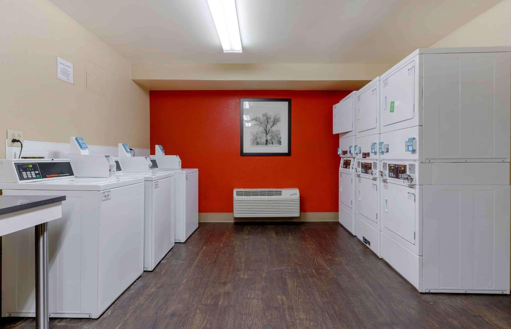 Extended Stay America Suites - Pittsburgh - Airport Imperial Eksteriør bilde