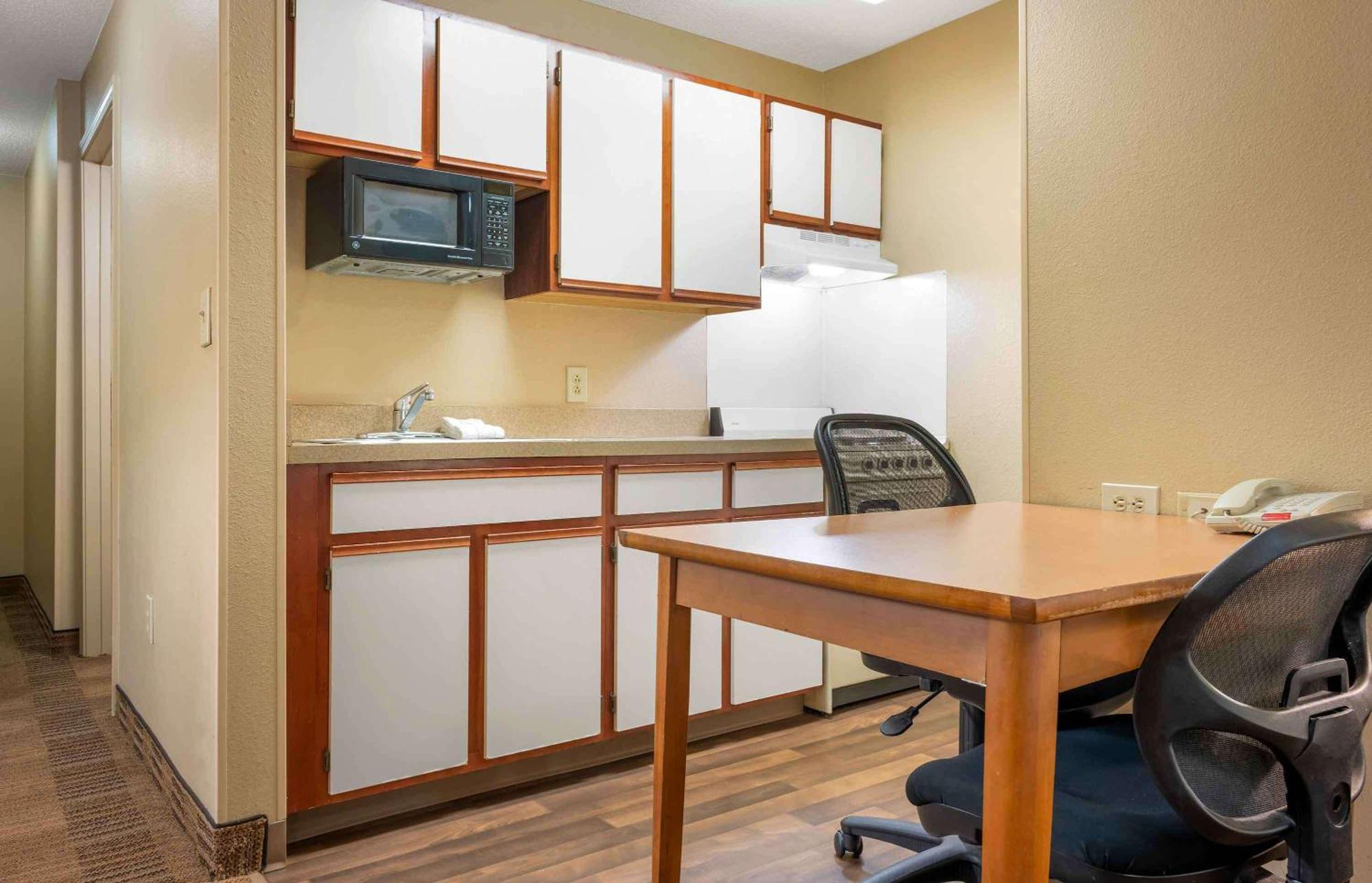 Extended Stay America Suites - Pittsburgh - Airport Imperial Eksteriør bilde